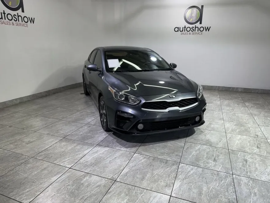 2021 Kia Forte LXS photo 1