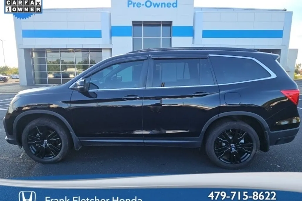 2022 Honda Pilot Special Edition photo 1
