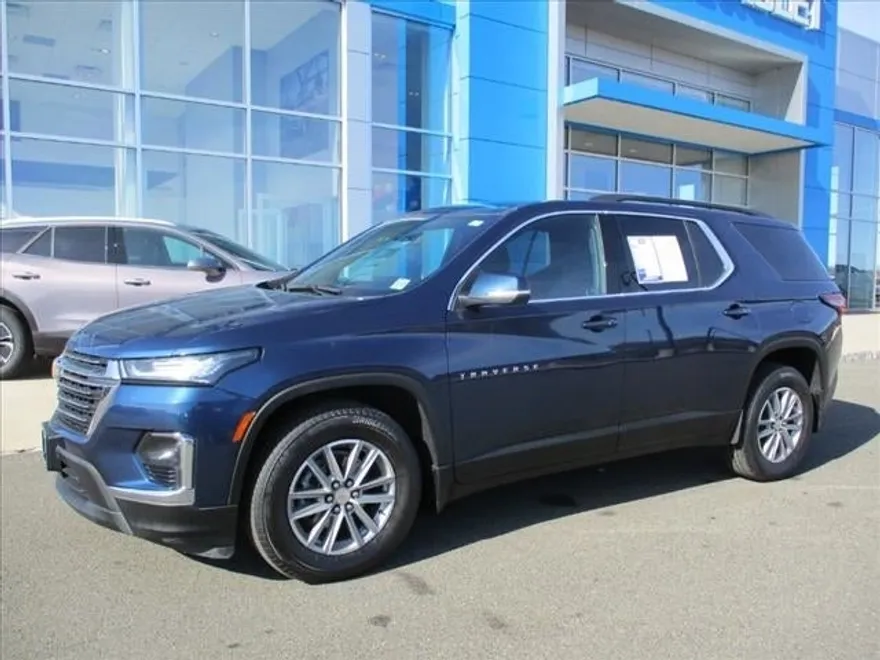 2022 Chevrolet Traverse Leather photo 1