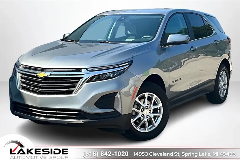 2023 Chevrolet Equinox LT photo 1
