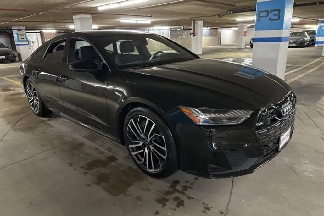 2025 Audi A7 Premium Plus photo 1