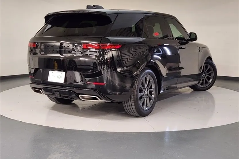 2025 Land Rover Range Rover Sport P400 Dynamic SE photo 1