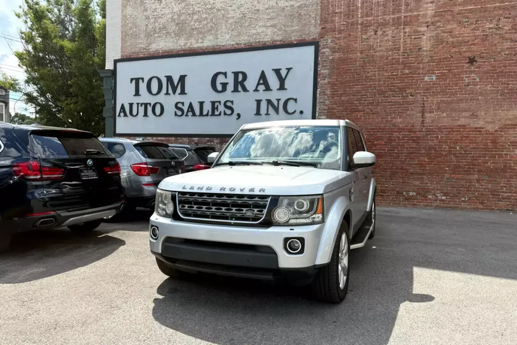2015 Land Rover LR4 HSE photo 1