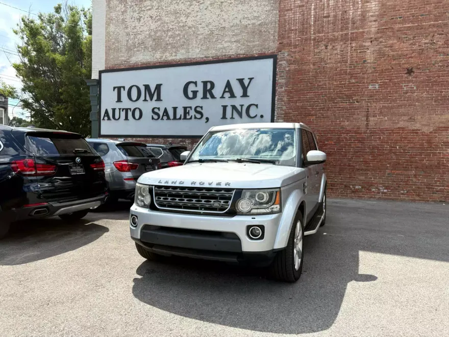 2015 Land Rover LR4 HSE photo 1