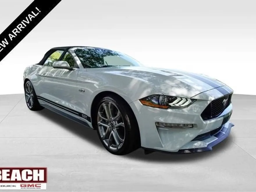 2021 Ford Mustang GT Premium photo 1