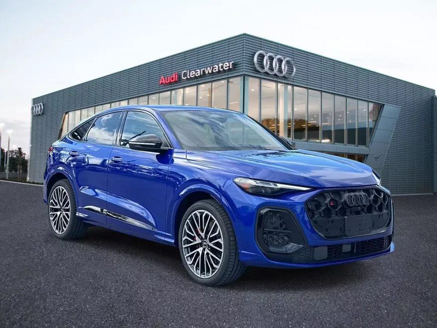 2025 Audi SQ5 Prestige photo 1
