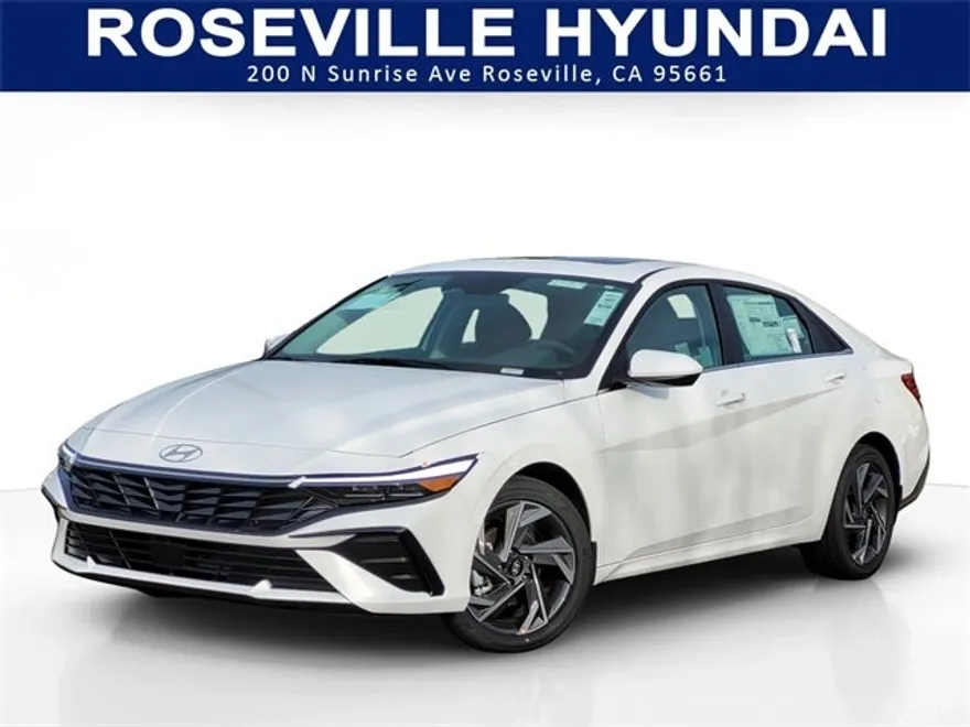 2025 Hyundai Elantra SEL Convenience photo 1