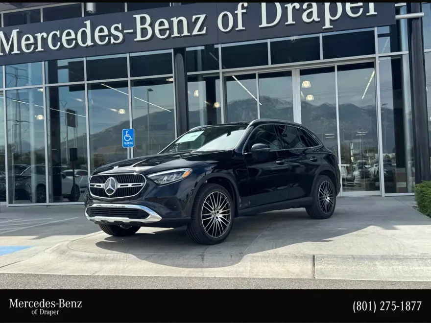 2026 Mercedes Benz GLC 300 4MATIC photo 1