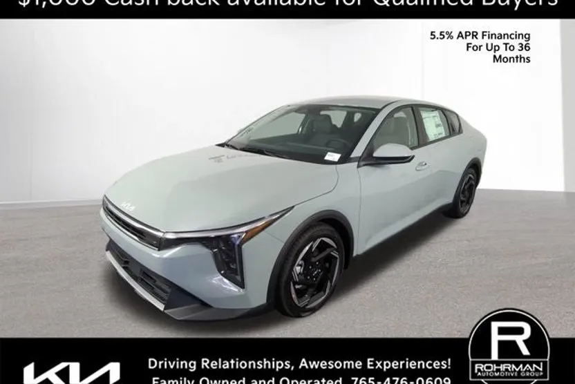 2025 Kia K4 EX photo 1