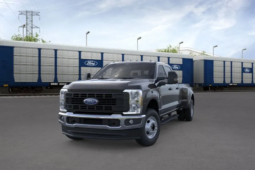 2026 Ford F-350 XL photo 1
