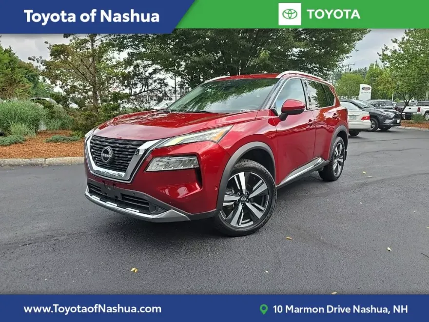 2023 Nissan Rogue SL photo 1