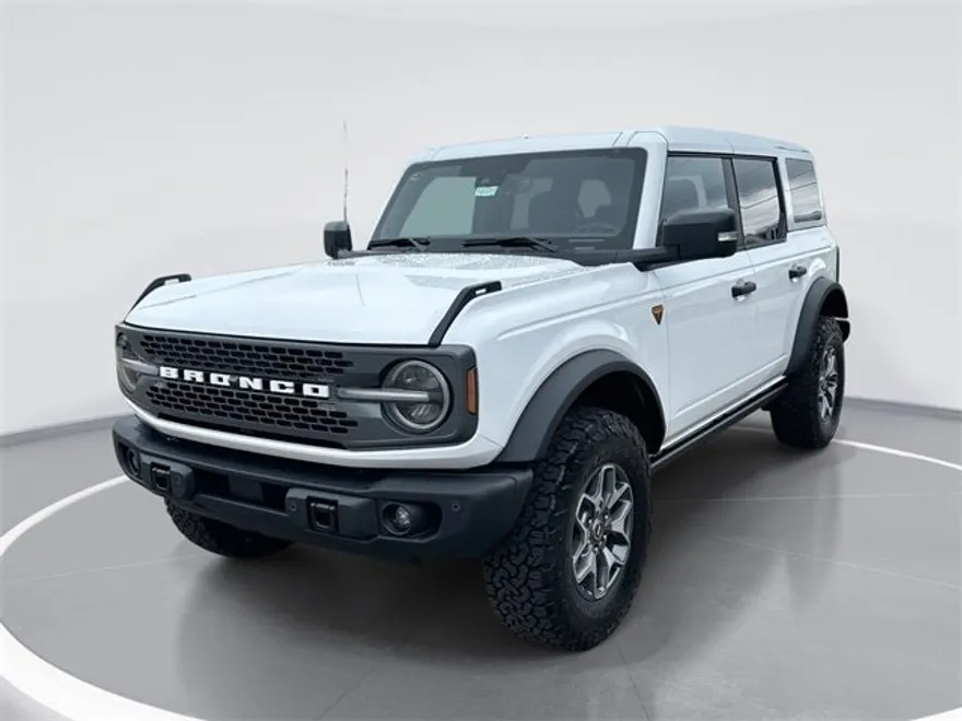 2025 Ford Bronco Badlands photo 1