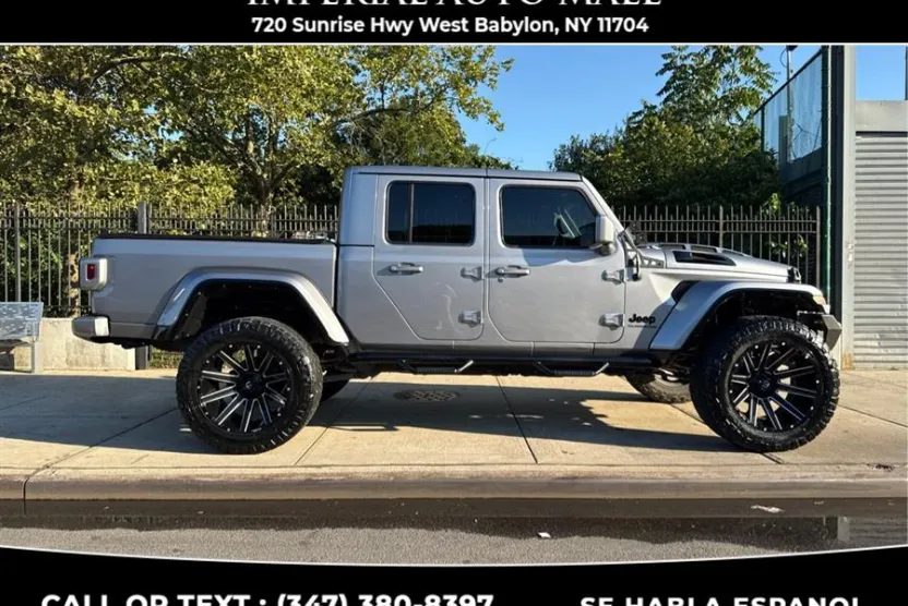 2020 Jeep Gladiator Sport S photo 1