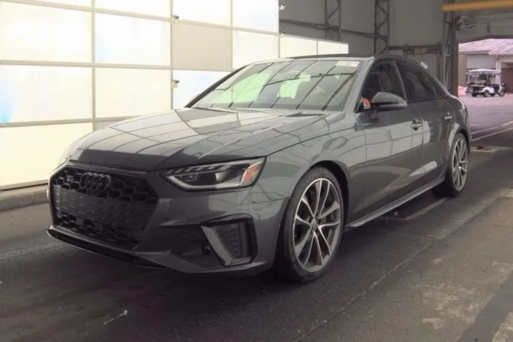 2021 Audi S4 Base Premium Plus photo 1
