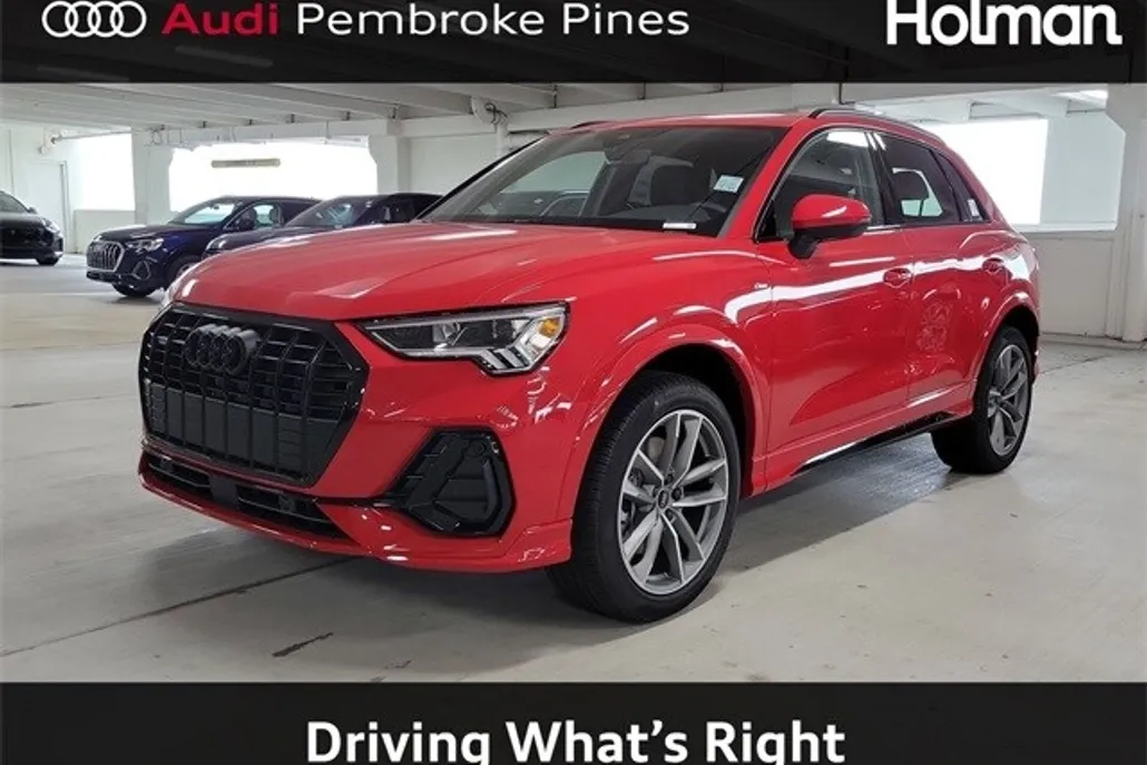 2025 Audi Q3 45 TFSI S line Premium photo 1