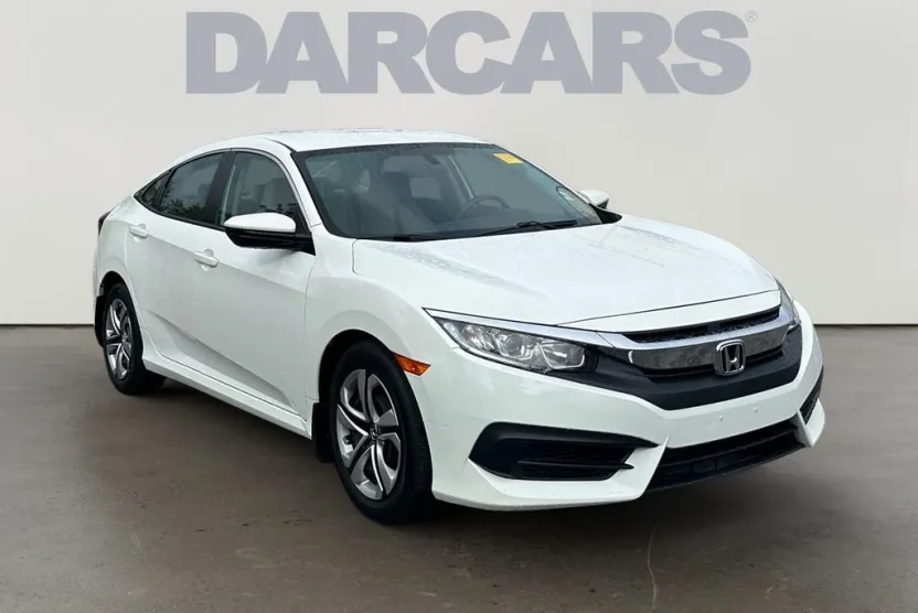 2017 Honda Civic LX photo 1