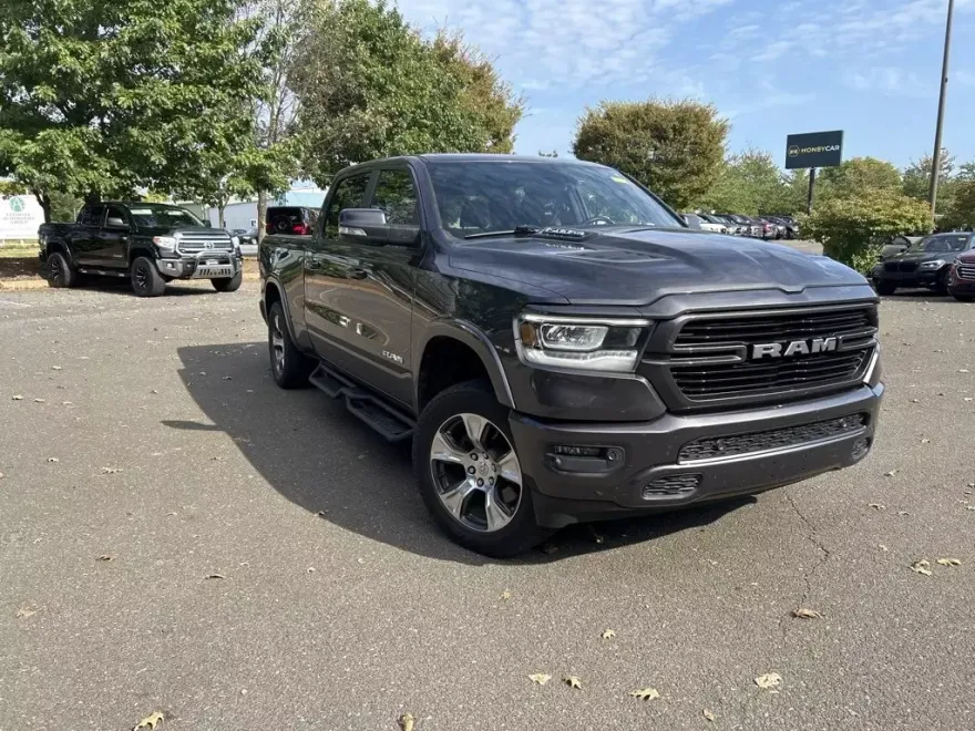 2019 Ram 1500 Laramie photo 1