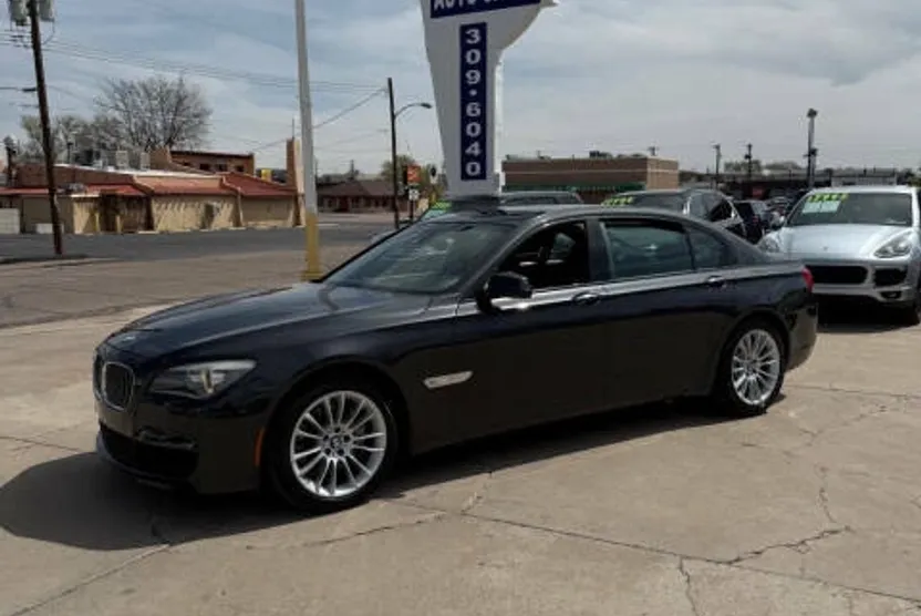 2012 Bmw 740Li 7-Series photo 1