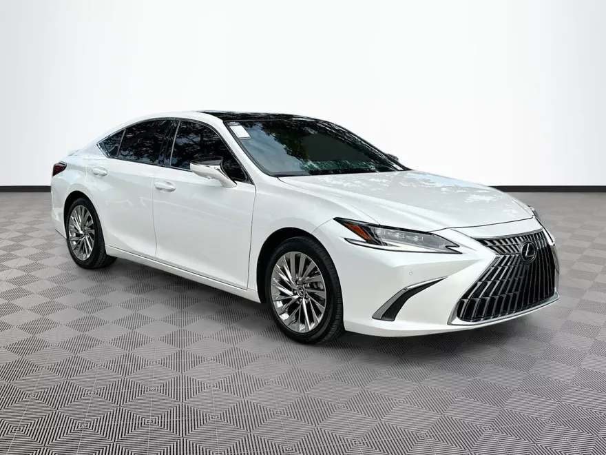 2023 Lexus ES 350 Ultra Luxury photo 1