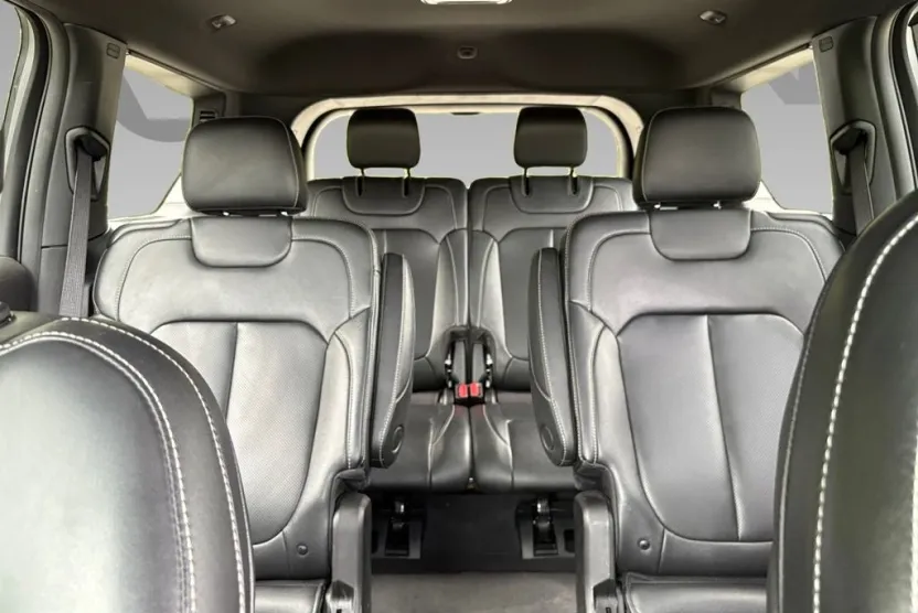 2024 Jeep Grand Cherokee Limited photo 1