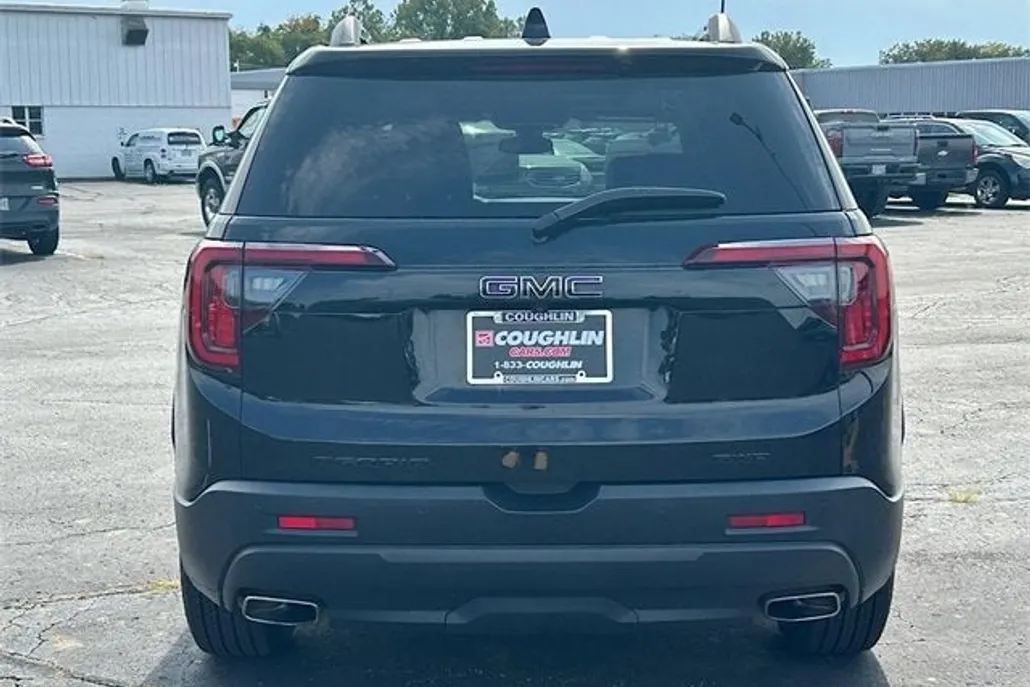 2023 Gmc Acadia SLT photo 1
