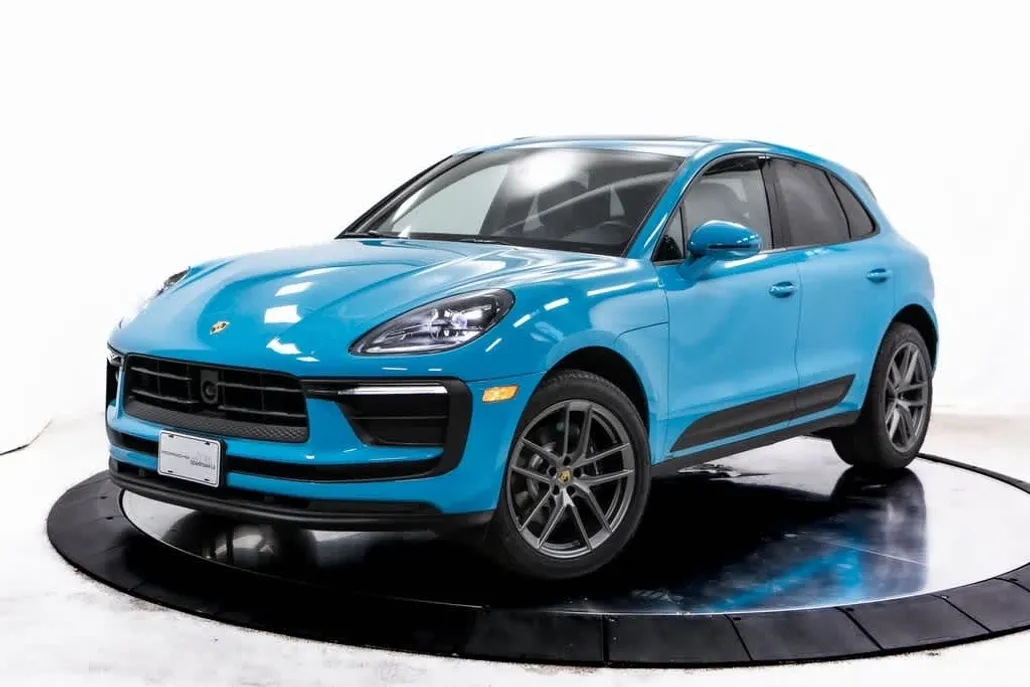 2023 Porsche Macan Base photo 1