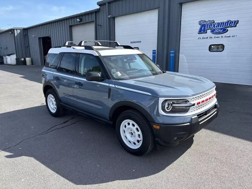 2025 Ford Bronco Sport Heritage photo 1