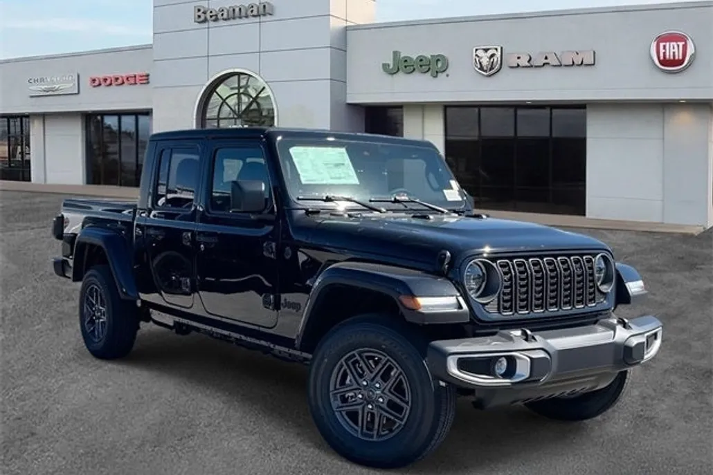 2025 Jeep Gladiator Sport photo 1
