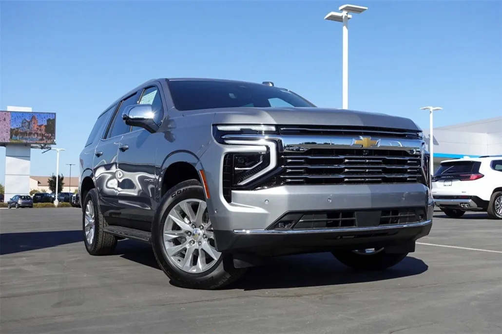 2025 Chevrolet Tahoe Premier photo 1