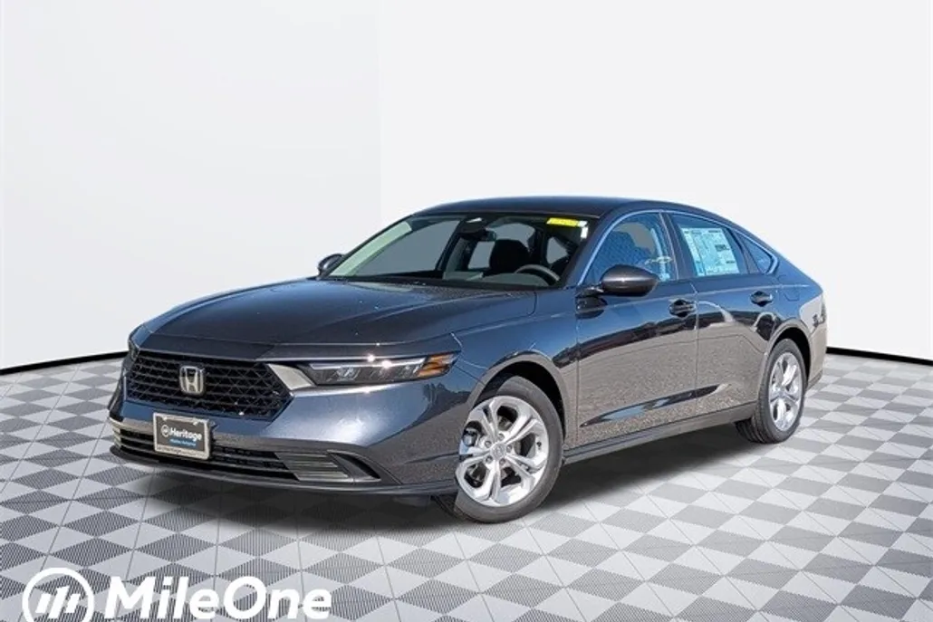 2025 Honda Accord LX photo 1