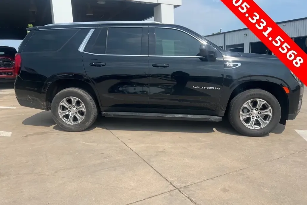 2021 Gmc Yukon SLE photo 1
