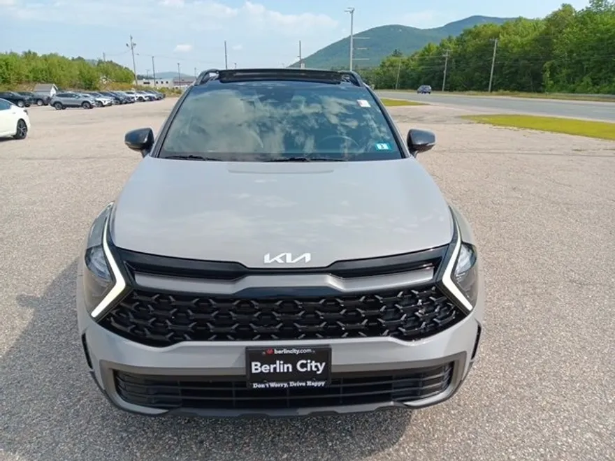 2023 Kia Sportage X-Line photo 1