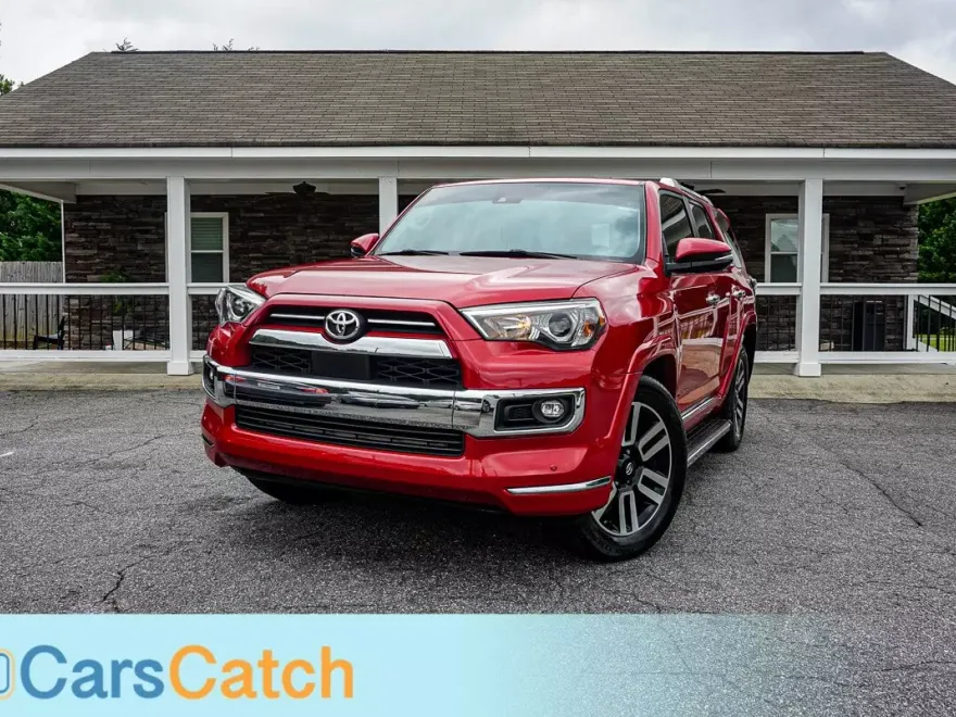2021 Toyota 4Runner SR5 photo 1