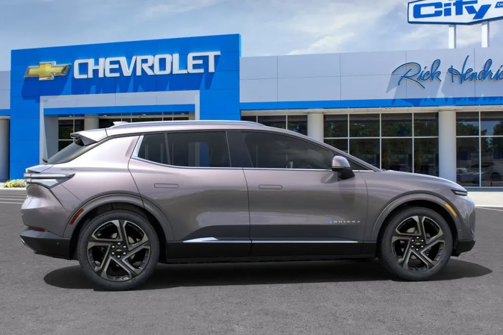 2025 Chevrolet Equinox EV 1LT photo 1