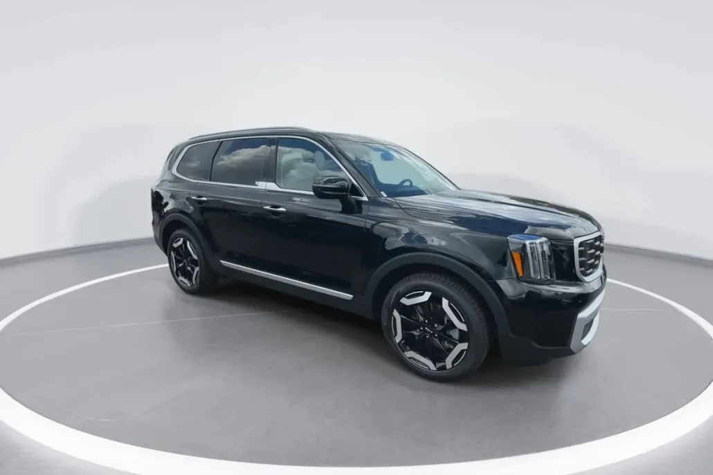 2025 Kia Telluride S photo 1
