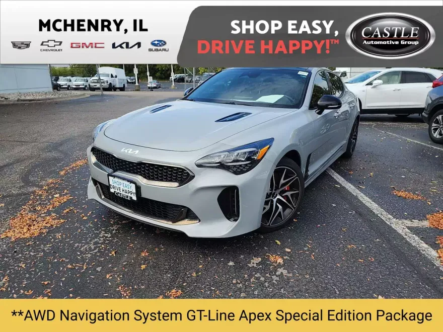 2023 Kia Stinger GT-Line photo 1