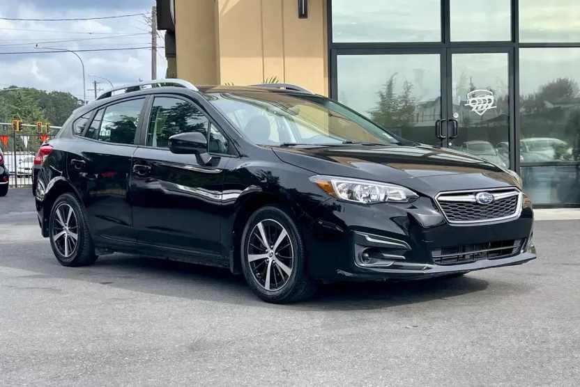 2019 Subaru Impreza 2.0i Premium photo 1