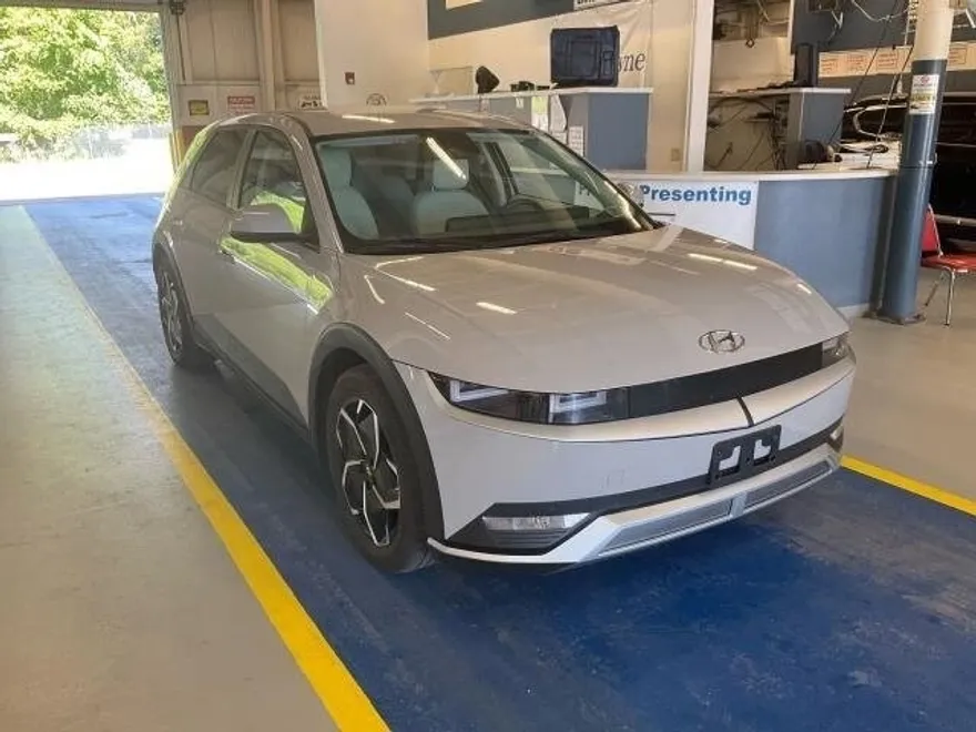 2023 Hyundai Ioniq 5 SEL photo 1