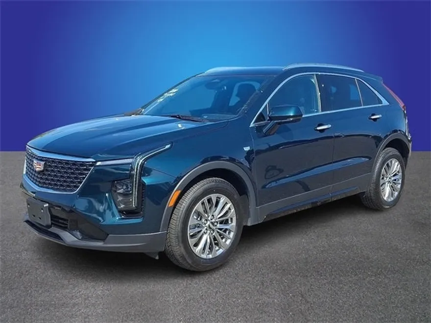 2024 Cadillac XT4 Premium Luxury photo 1
