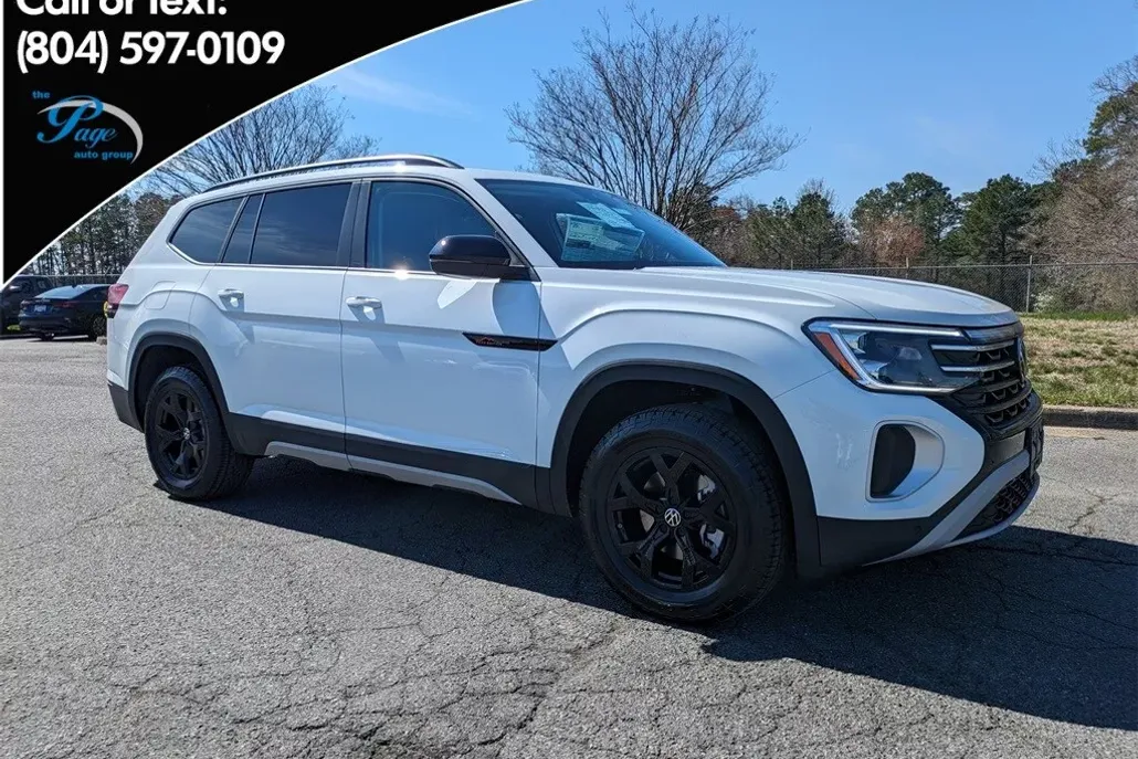 2025 Volkswagen Atlas Peak Edition SE photo 1