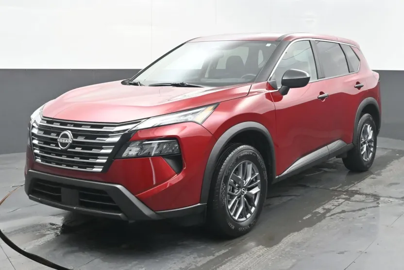2025 Nissan Rogue S photo 1