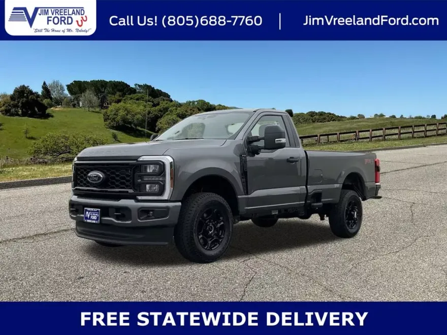 2025 Ford F-350 XL photo 1