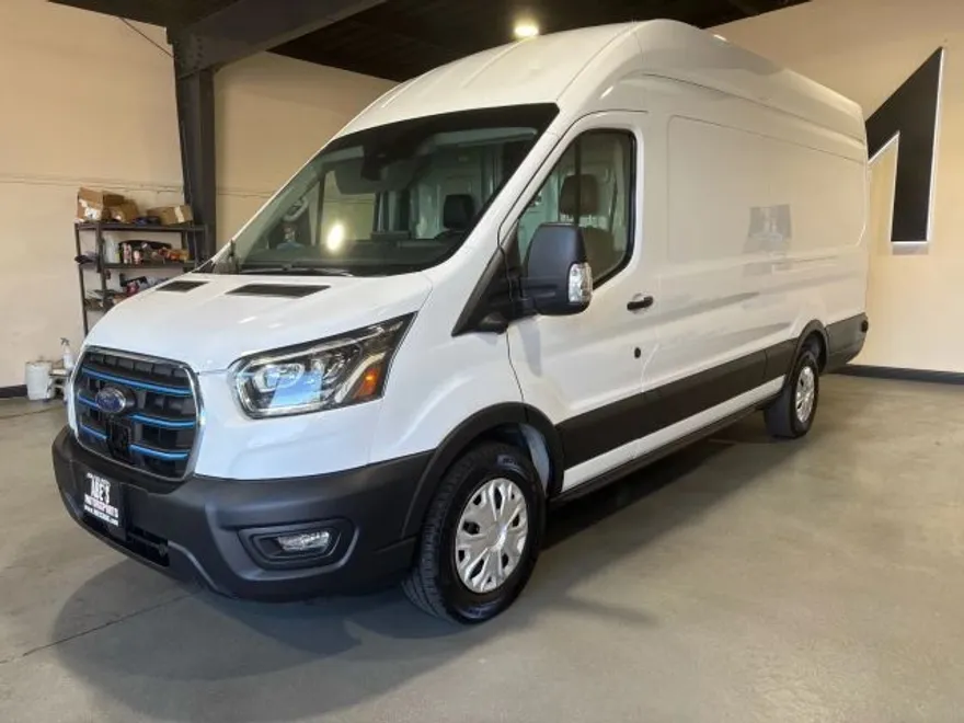 2022 Ford Transit photo 1