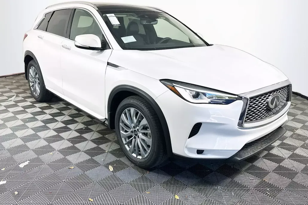 2025 Infiniti QX50 Luxe photo 1