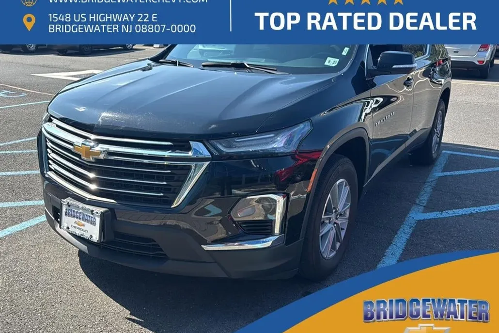 2022 Chevrolet Traverse Cloth photo 1