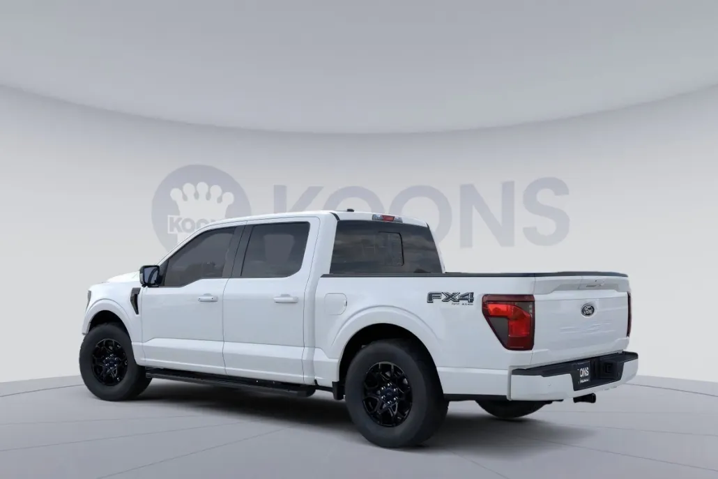 2025 Ford F-150 XLT photo 1