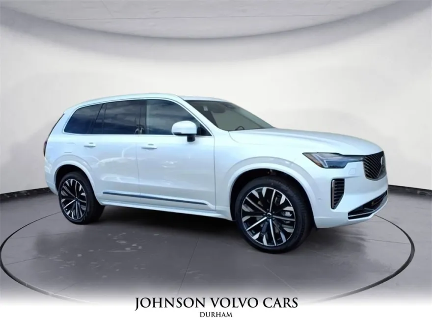 2025 Volvo XC90 T8 Plus photo 1
