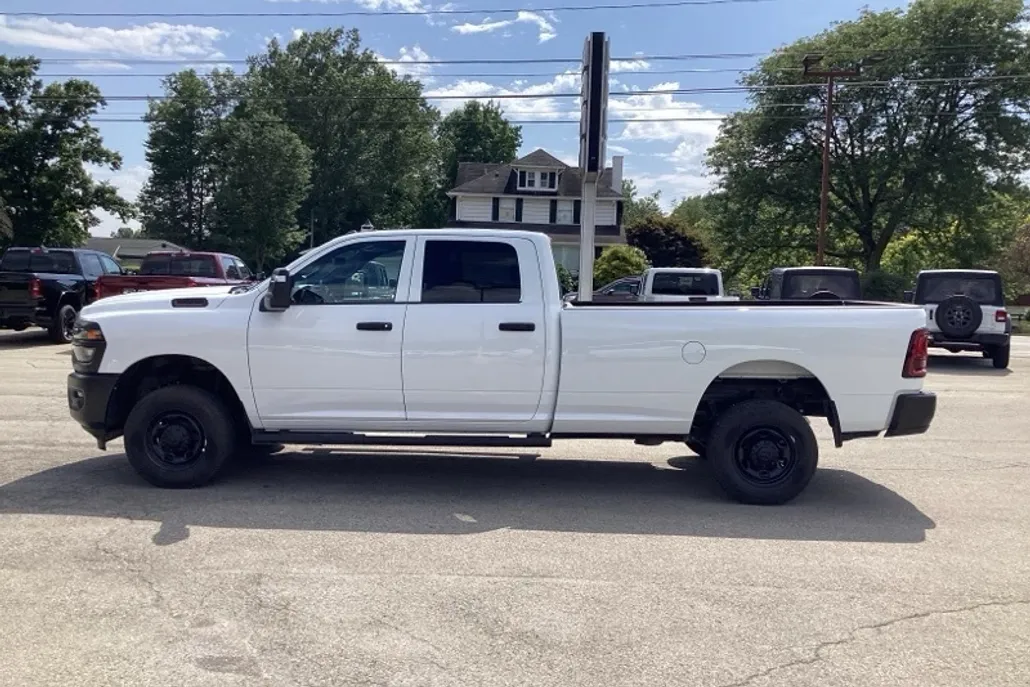 2026 Ram 2500 Tradesman photo 1
