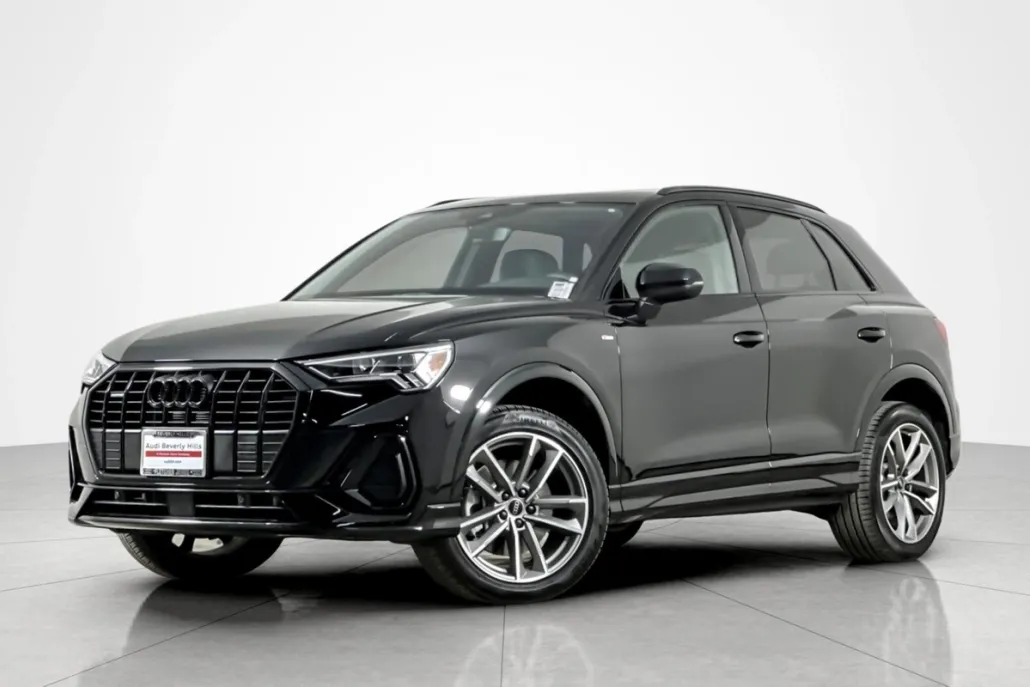2025 Audi Q3 S line Premium 45 TFSI photo 1