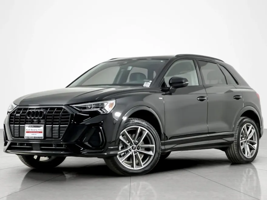 2025 Audi Q3 S line Premium 45 TFSI photo 1